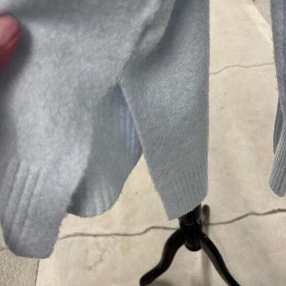 Athleta Cowl Neck Sweater Size Large Light Blue Wool Blend Pullover Fall Winter - Picture 3 of 5